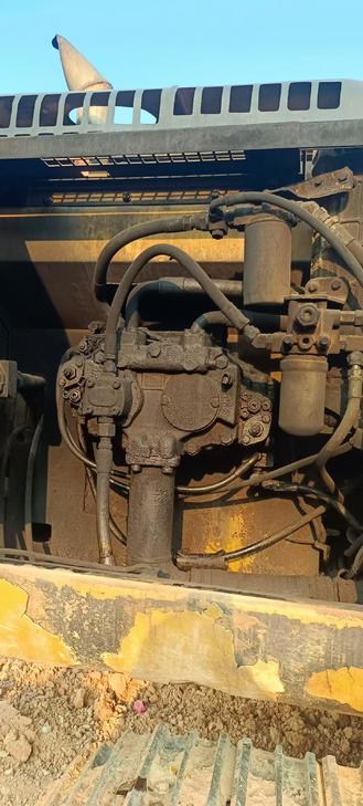 Buy Caterpillar 329D Used Excavator / 1