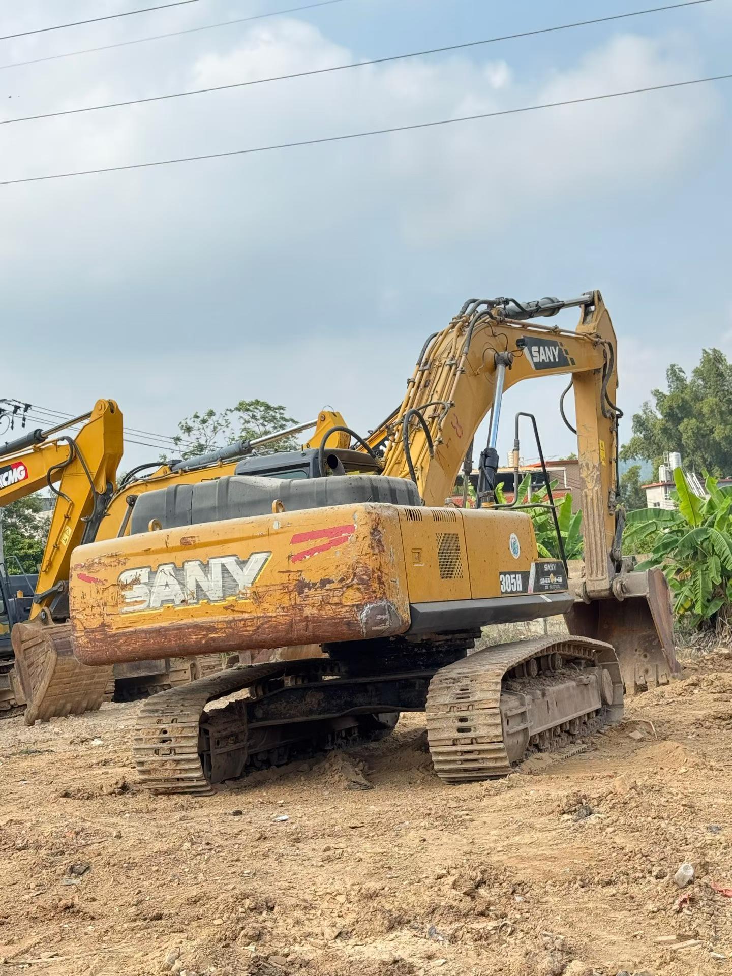 Buy Sany SY305H Used Excavator / 4