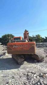 Buy Doosan DH215-7 Used Excavator / 3 Buy Doosan DH215-7 Used Excavator / 3