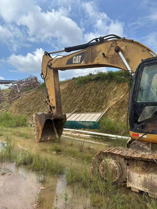 Buy Caterpillar 336E Used Excavator / 1