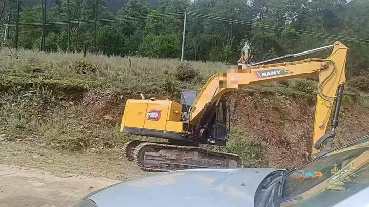 Buy Sany SY135 Used Excavator / 1