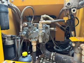 Buy XCMG XE135B Used Excavator / 7 Buy XCMG XE135B Used Excavator / 7