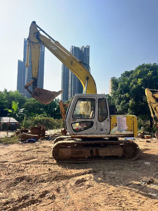 Buy Sumitomo SH120A2 Used Excavator / 1