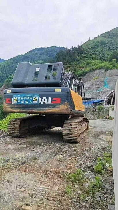 Buy Hyundai R350LVS Used Excavator / 1