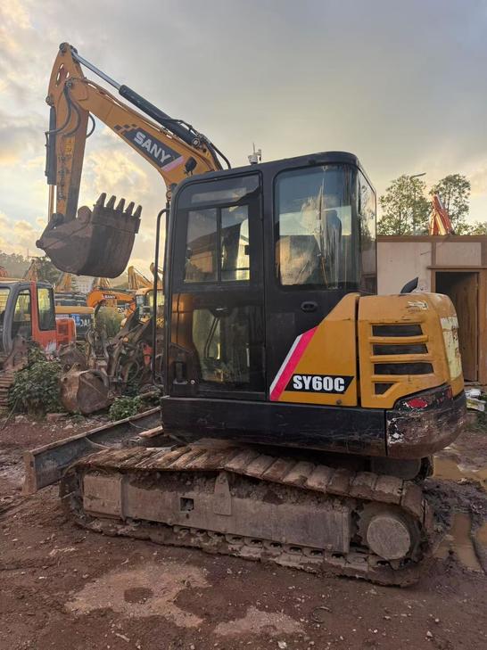 Buy Sany SY60 Used Excavator / 1