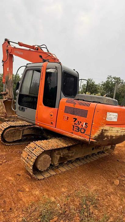 Buy Hitachi EX120-6 Used Excavator / 1