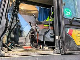 Buy Sany SY550H Used Excavator / 9 Buy Sany SY550H Used Excavator / 9
