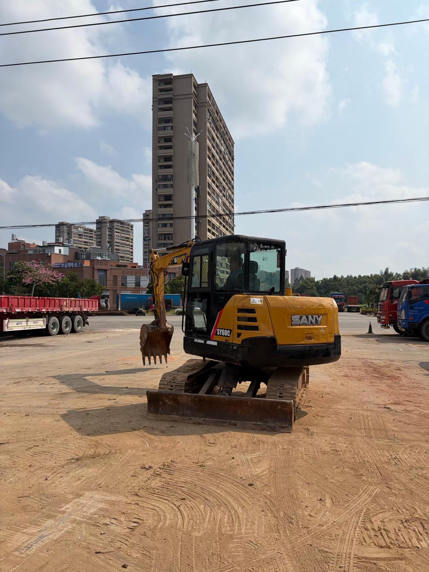 Buy Sany SY60 Used Excavator / 3