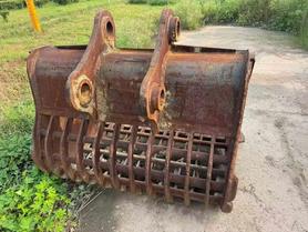 Buy Doosan DX380 Used Excavator / 9 Buy Doosan DX380 Used Excavator / 9