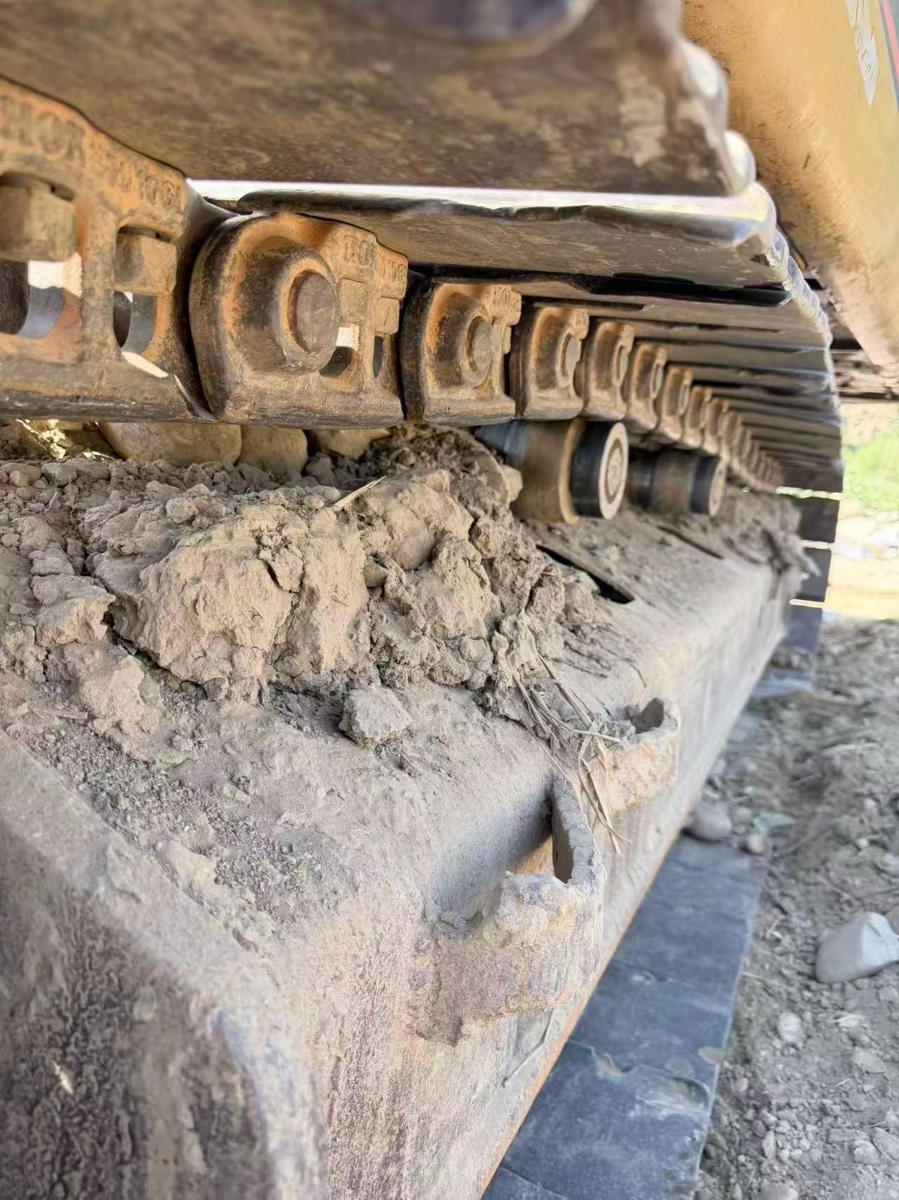 Buy Caterpillar 320D Used Excavator / 6