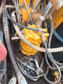 Buy Hyundai R215VS Used Excavator / 4 Buy Hyundai R215VS Used Excavator / 4