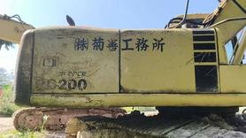 Buy Komatsu PC200-6 Used Excavator / 4 Buy Komatsu PC200-6 Used Excavator / 4