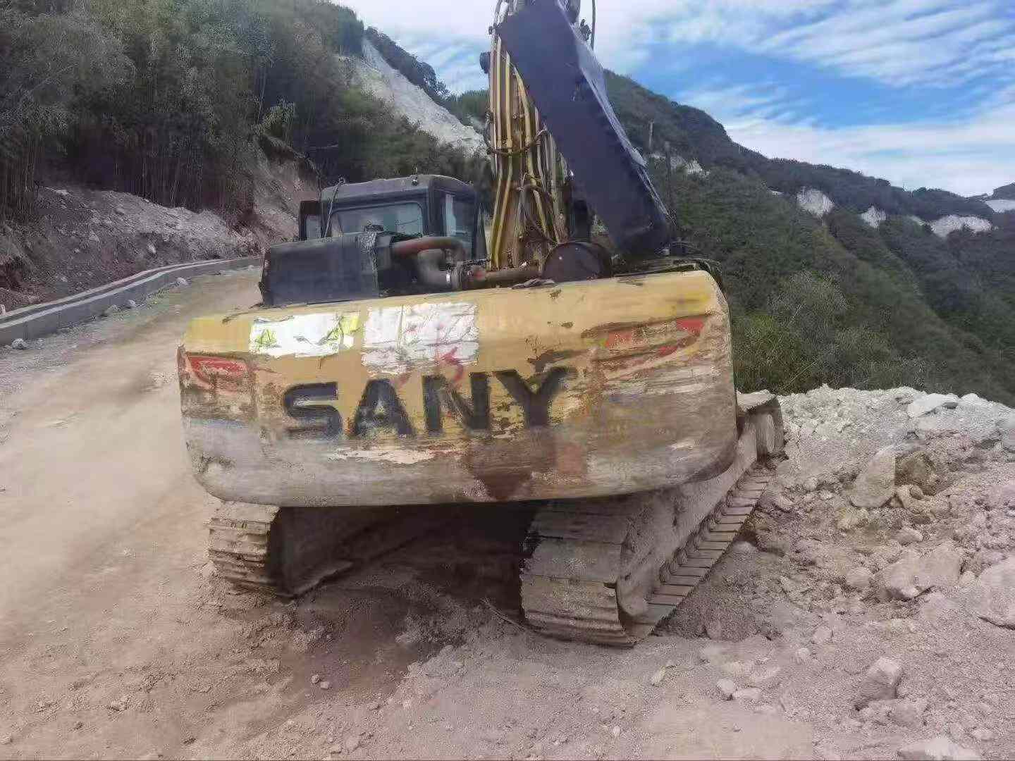 Buy Sany SY245H Used Excavator / 4