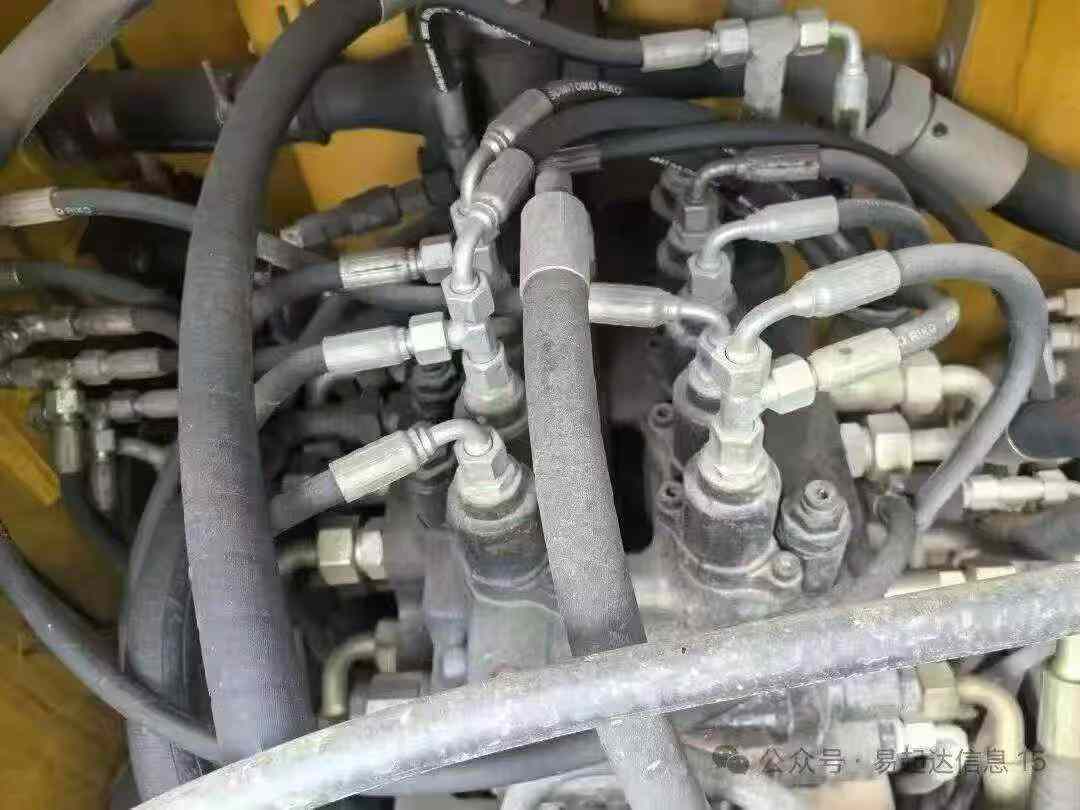 Buy XCMG XE135B Used Excavator / 6