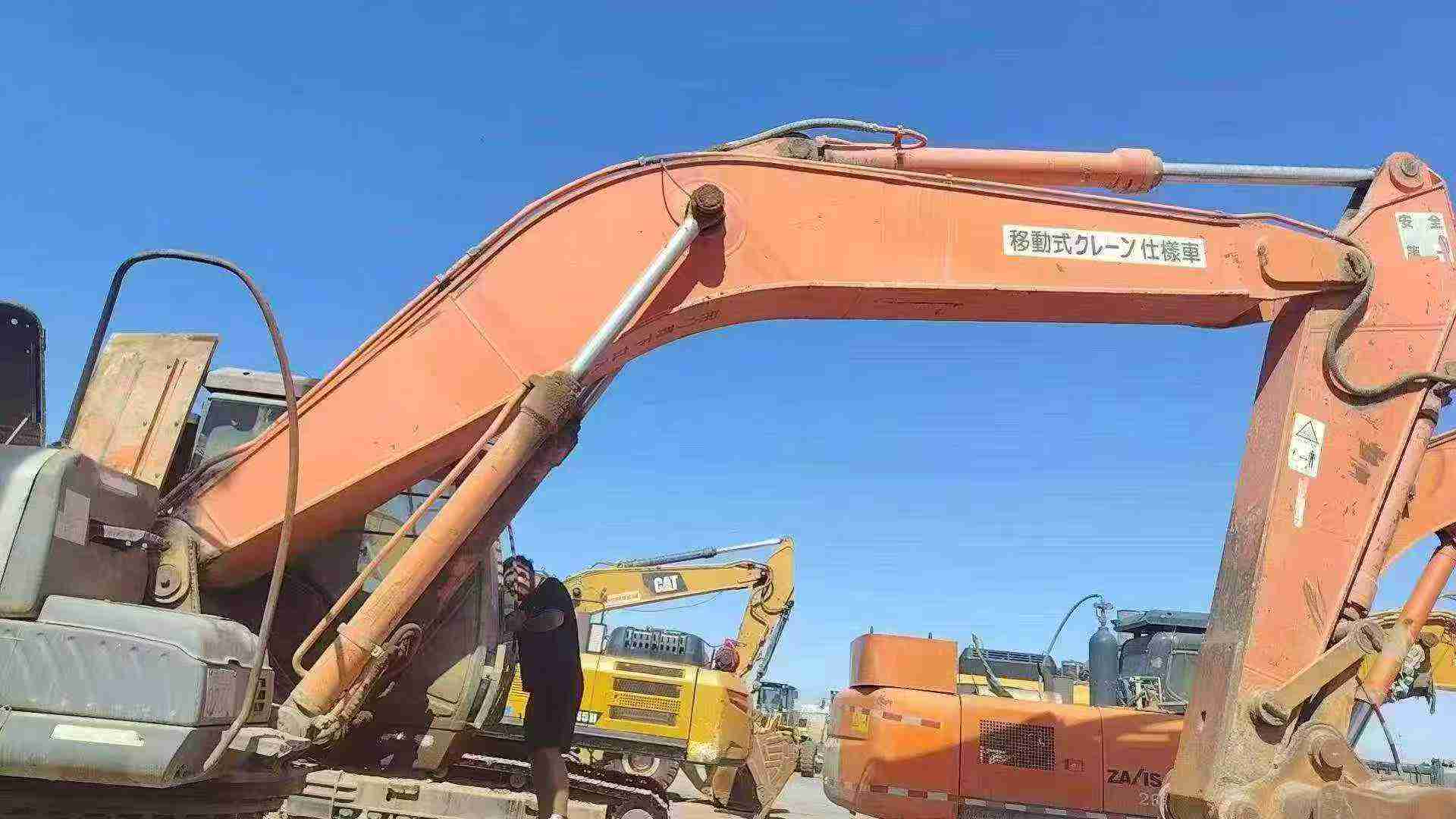 Buy Hitachi EX350 Used Excavator / 5