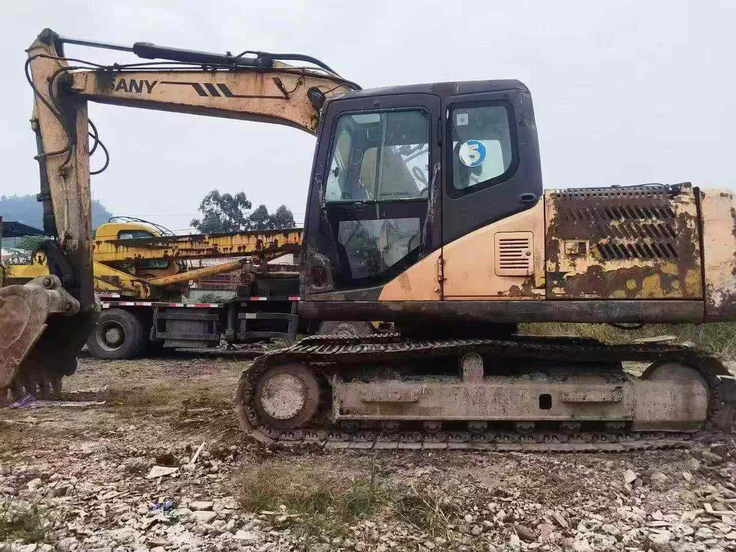 Buy Sany SY135 Used Excavator / 2 Buy Sany SY135 Used Excavator / 2