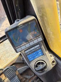 Buy Komatsu PC240-6 Used Excavator / 8 Buy Komatsu PC240-6 Used Excavator / 8