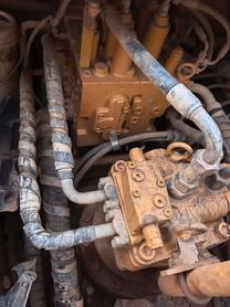 Buy Sany SY245H Used Excavator / 4 Buy Sany SY245H Used Excavator / 4