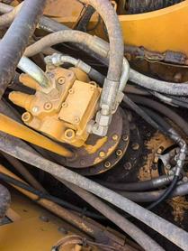 Buy Caterpillar 323 Used Excavator / 5 Buy Caterpillar 323 Used Excavator / 5