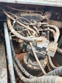 Buy Doosan DH215-7 Used Excavator / 4 Buy Doosan DH215-7 Used Excavator / 4