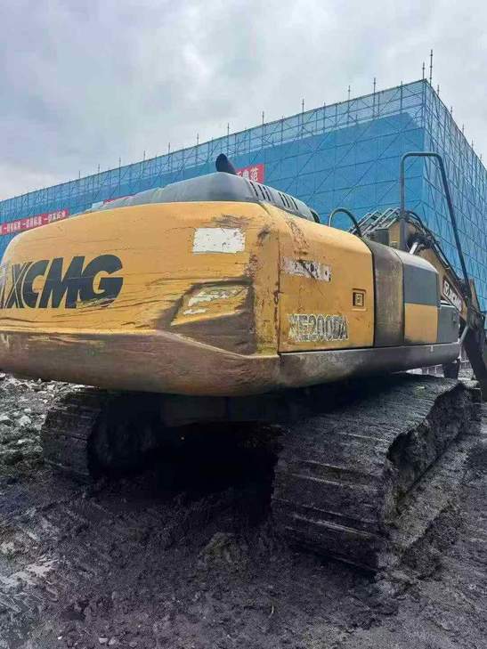 Buy XCMG XE200 Used Excavator / 1