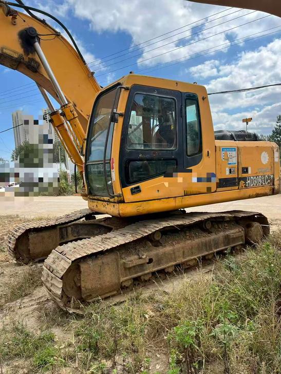 Buy Hyundai R215-7 Used Excavator / 1