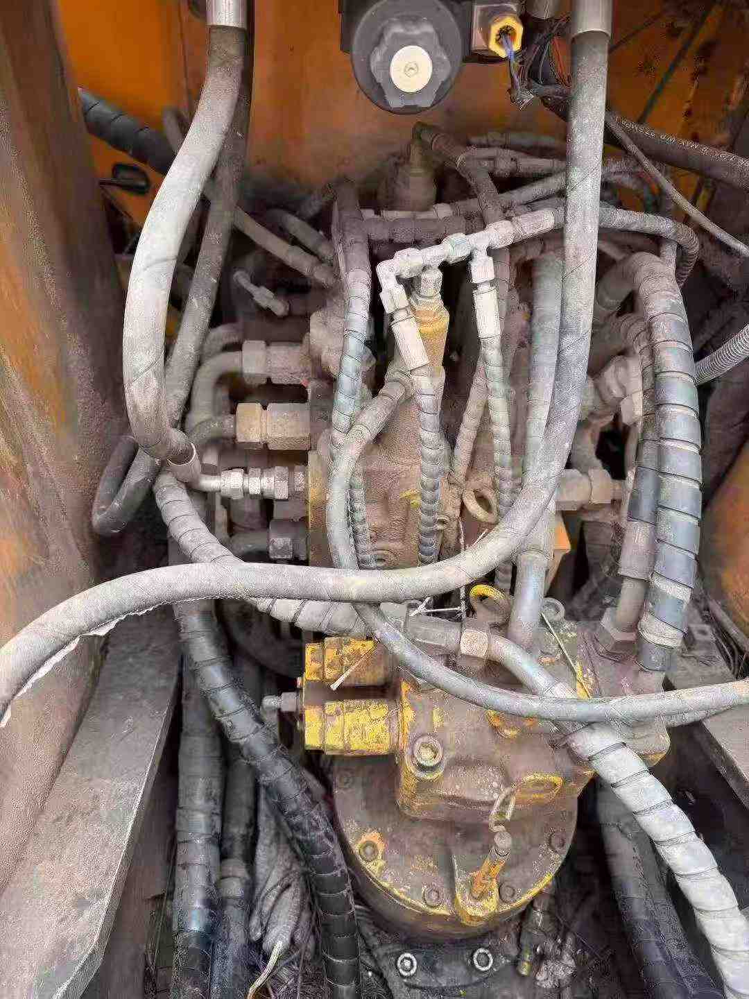 Buy Sany SY135-8S Used Excavator / 4