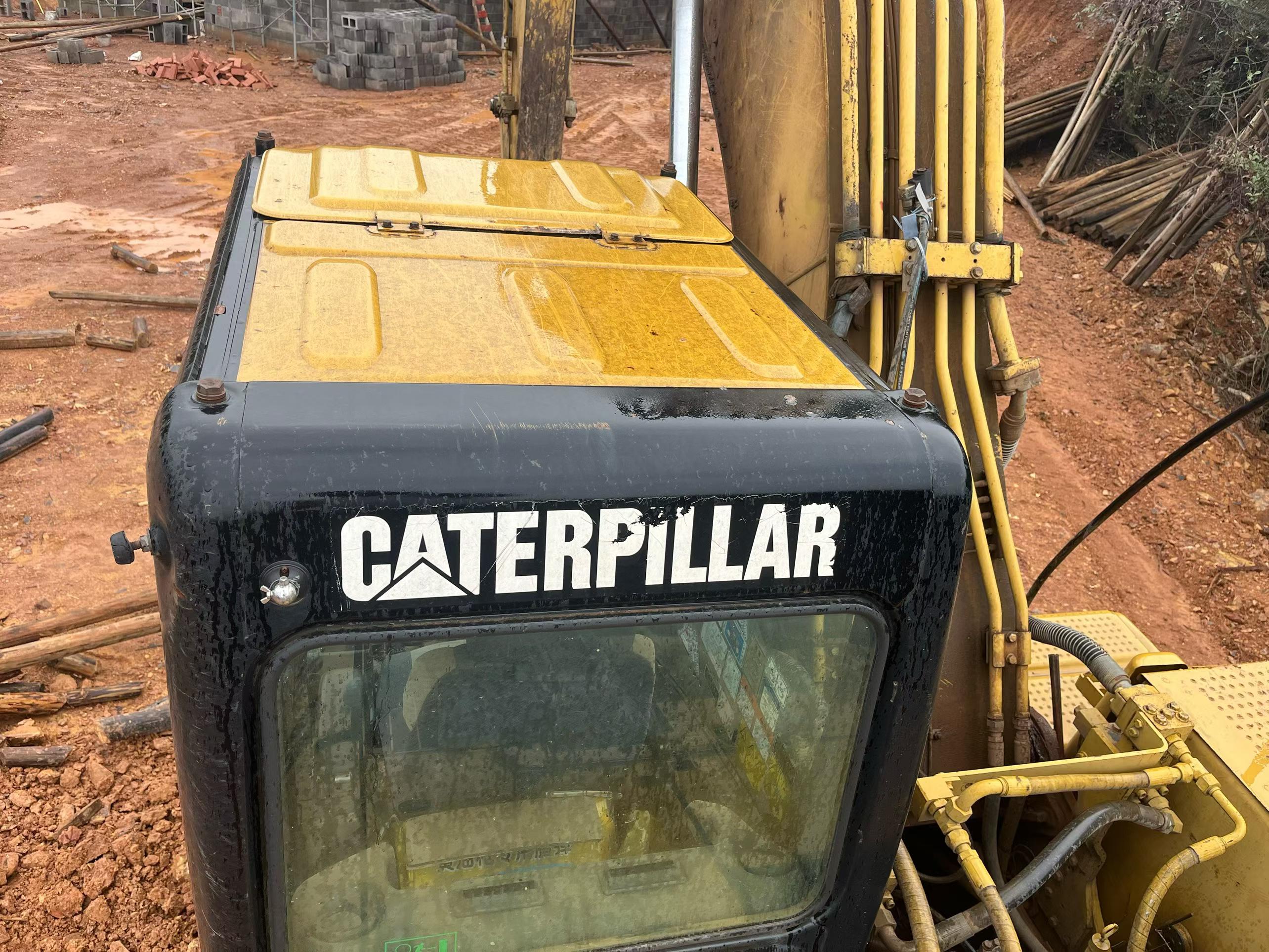 Buy Caterpillar 320D Used Excavator / 9