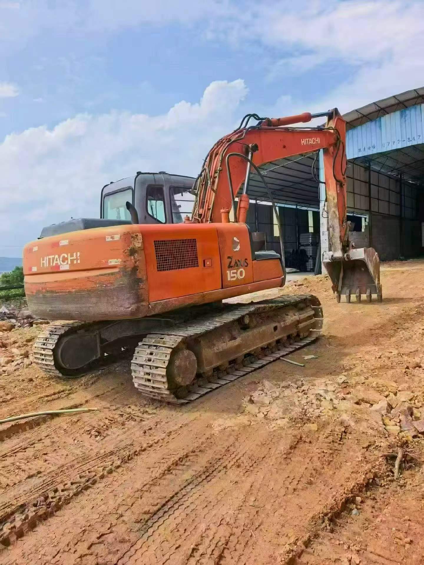 Buy Hitachi EX130 Used Excavator / 2