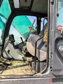 Buy Kobelco SK200 Used Excavator / 8 Buy Kobelco SK200 Used Excavator / 8