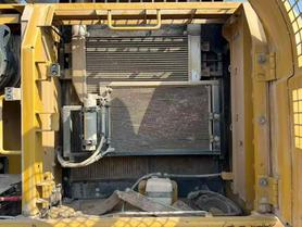 Buy Caterpillar 320D Used Excavator / 3 Buy Caterpillar 320D Used Excavator / 3