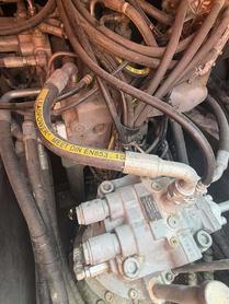 شراء حفارة Hitachi ZX200C-6A مستعملة / 6 شراء حفارة Hitachi ZX200C-6A مستعملة / 6