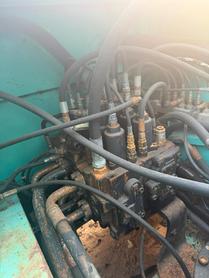 Buy Kobelco SK200 Used Excavator / 7 Buy Kobelco SK200 Used Excavator / 7