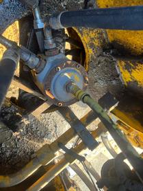Buy Kato 820-3SP Used Excavator / 5 Buy Kato 820-3SP Used Excavator / 5