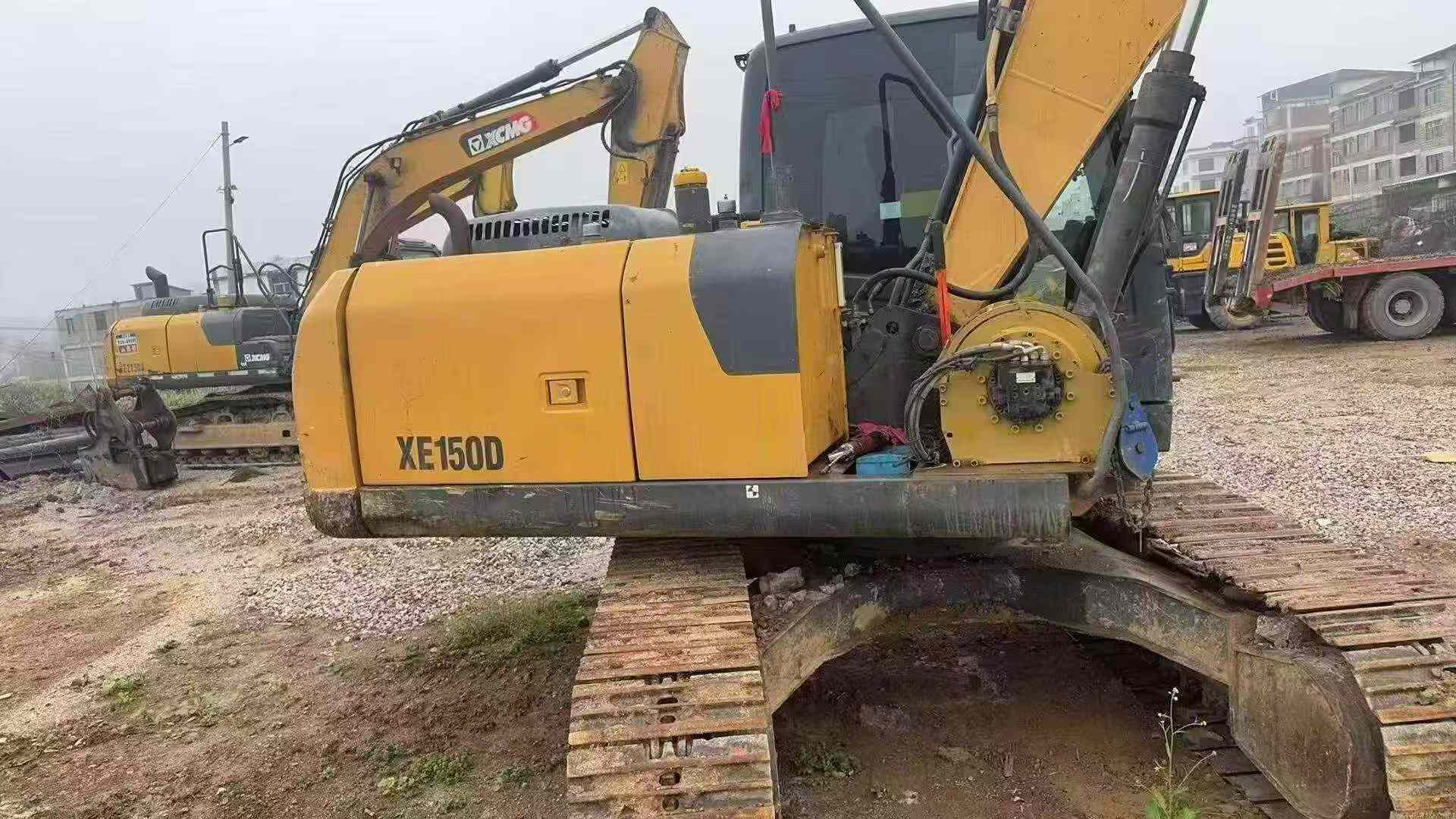 Buy XCMG XE135B Used Excavator / 2