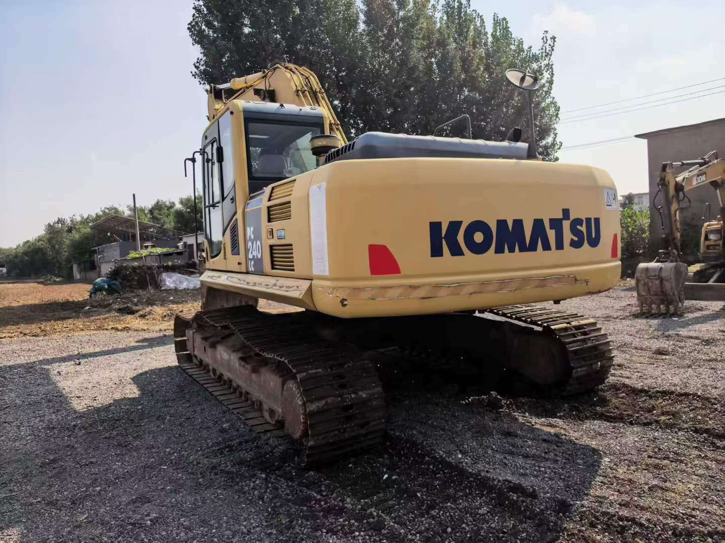 Buy Komatsu PC240-6 Used Excavator / 1