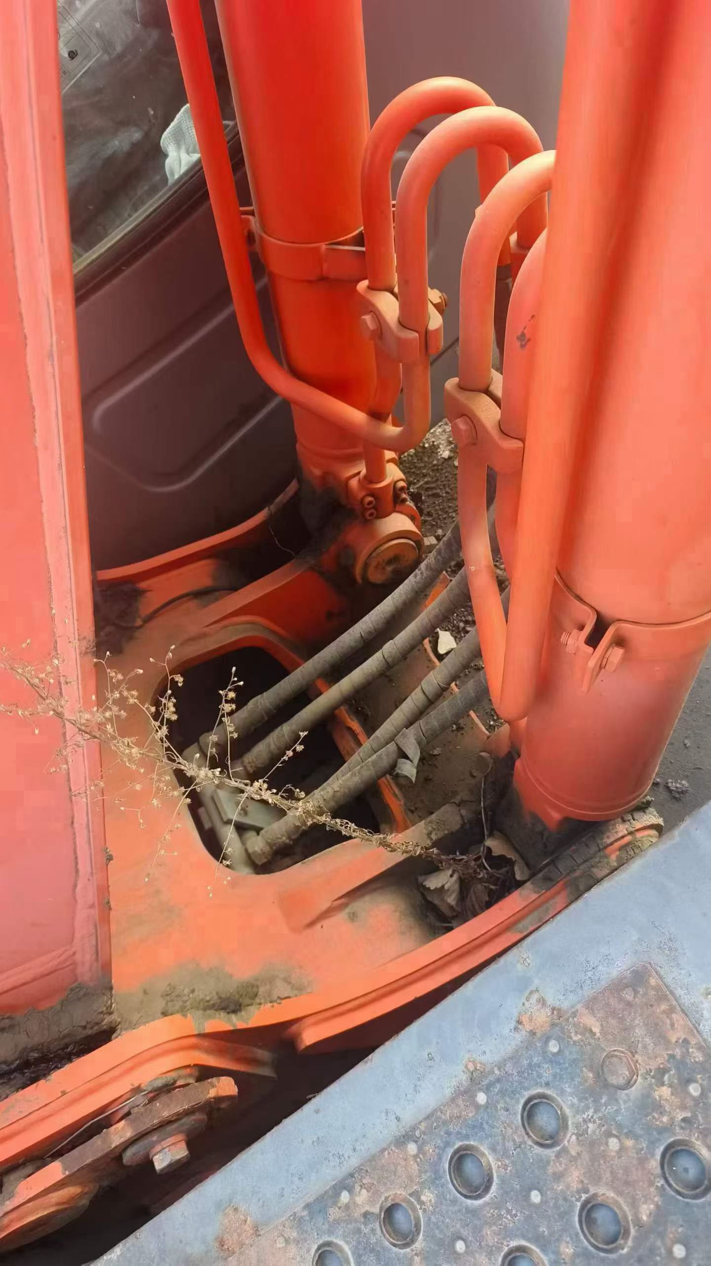 Buy Hitachi ZX160W Used Excavator / 5