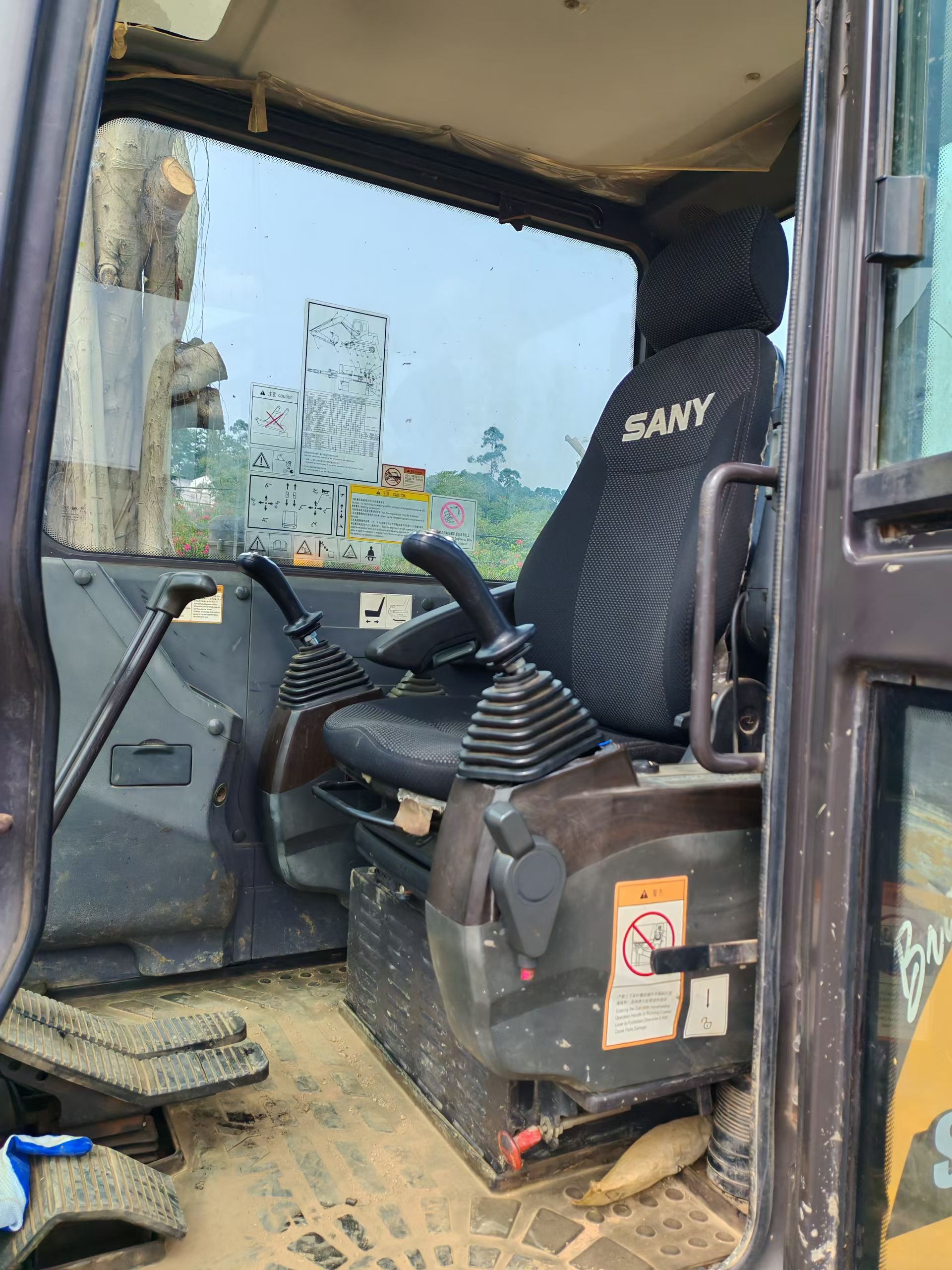 Buy Sany SY55 Used Excavator / 6