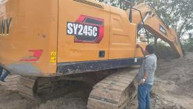 Buy Sany SY205C Used Excavator / 5 Buy Sany SY205C Used Excavator / 5