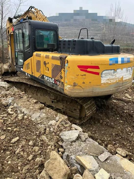 Buy Sany SY205C Used Excavator / 1