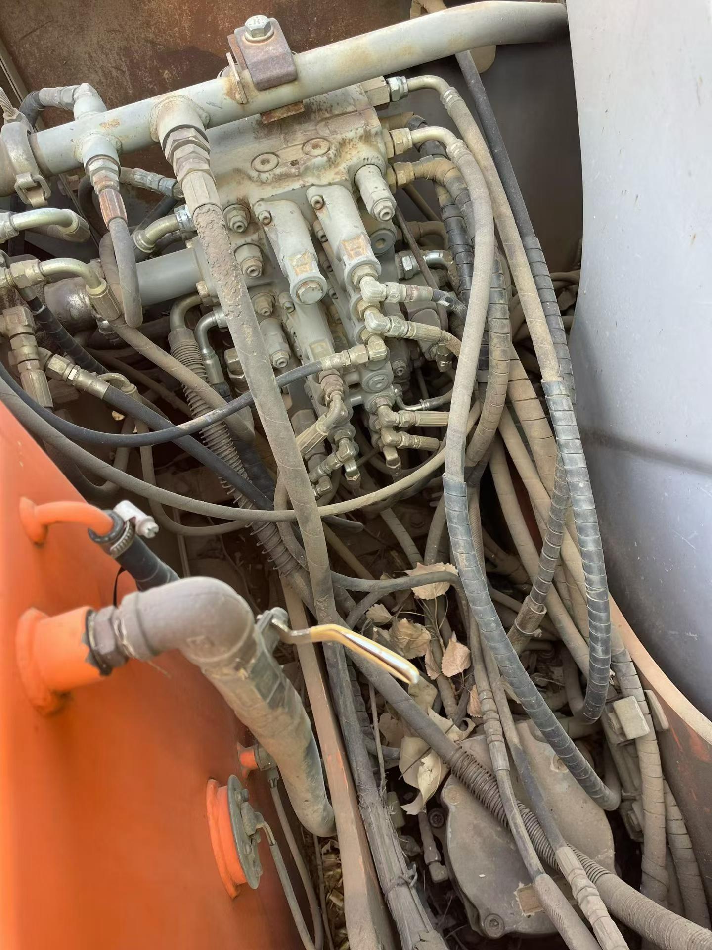 Buy Hitachi ZX60 Used Excavator / 3