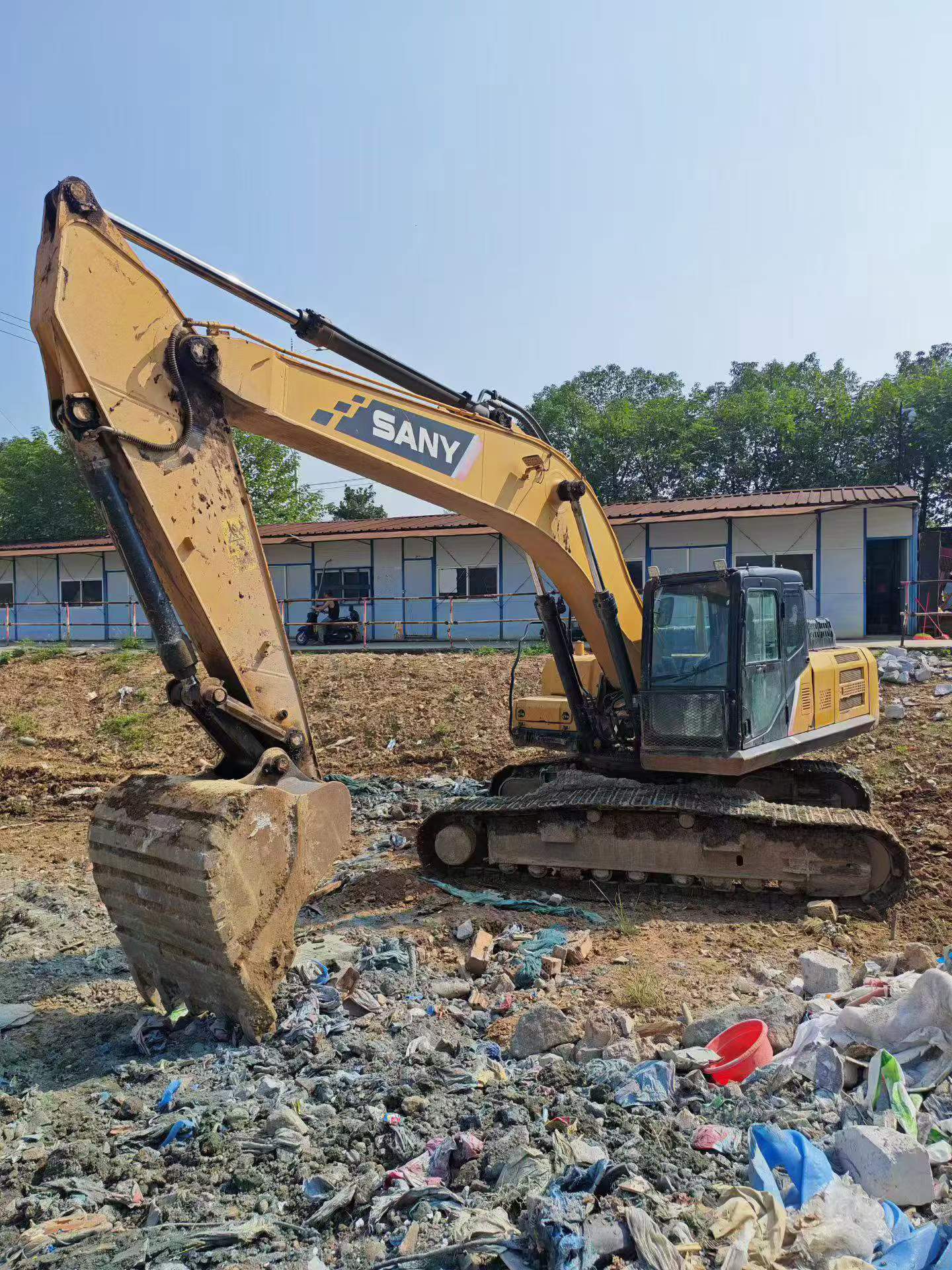 Buy Sany SY245H Used Excavator / 2