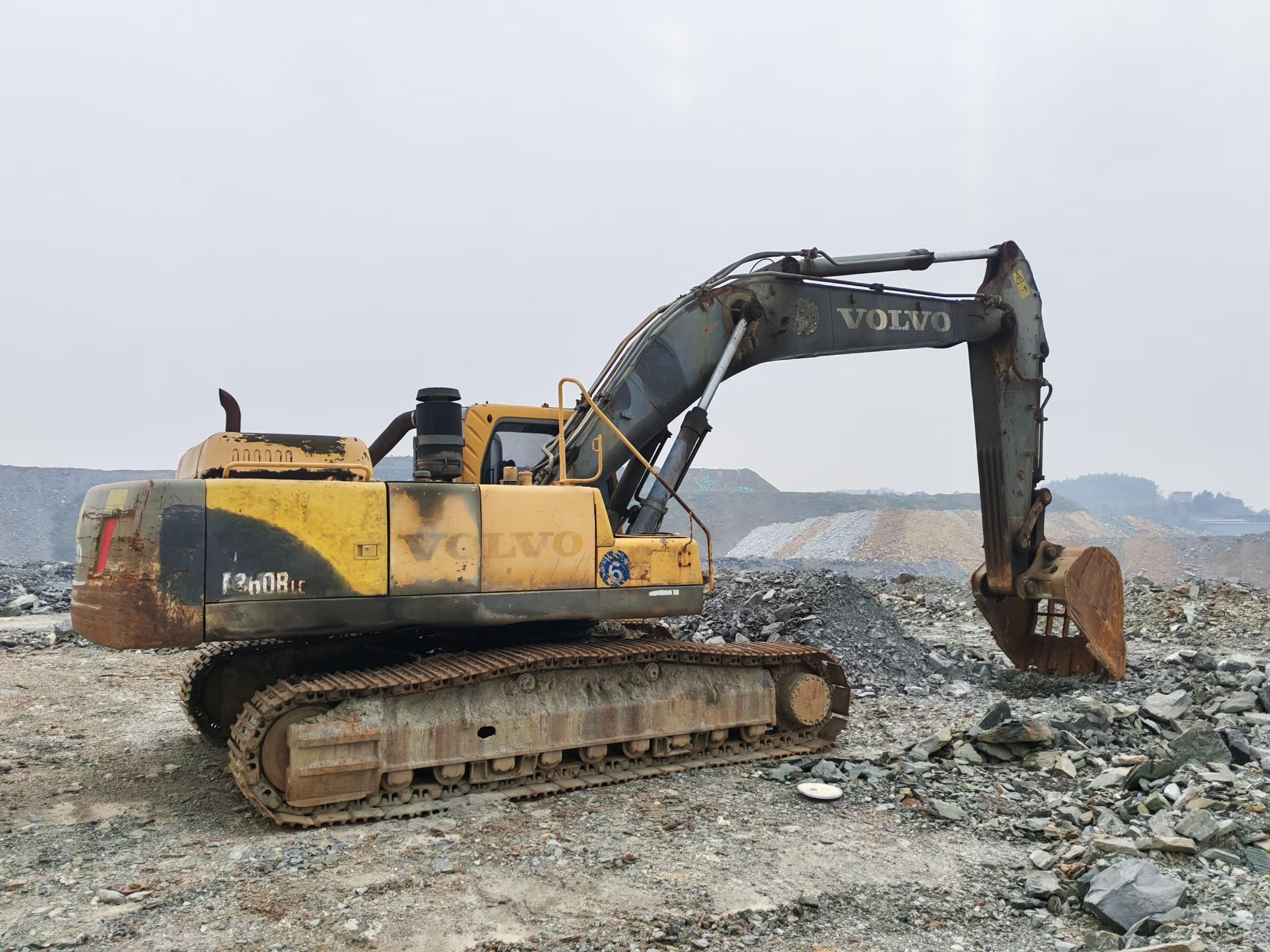 Buy Volvo EC360BL Used Excavator / 8