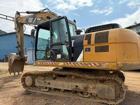 Buy Caterpillar 320A Used Excavator / 2 Buy Caterpillar 320A Used Excavator / 2