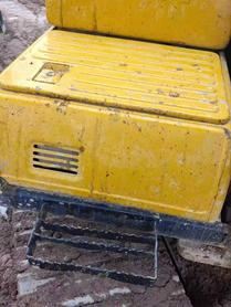 Buy Sany SY200C Used Excavator / 14 Buy Sany SY200C Used Excavator / 14
