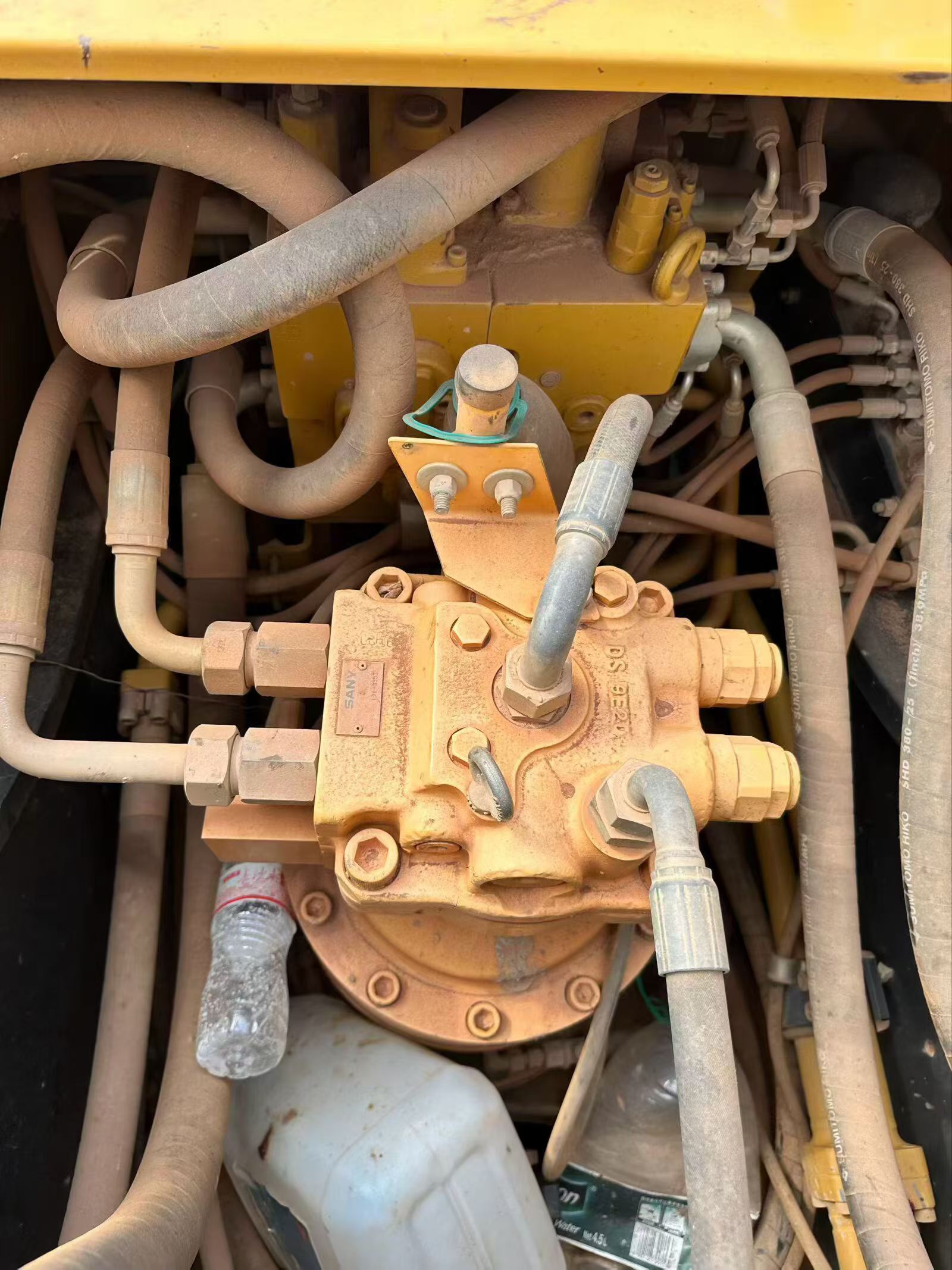 Buy Sany SY215C Used Excavator / 6
