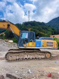 Buy XCMG XE370 Used Excavator / 8 Buy XCMG XE370 Used Excavator / 8