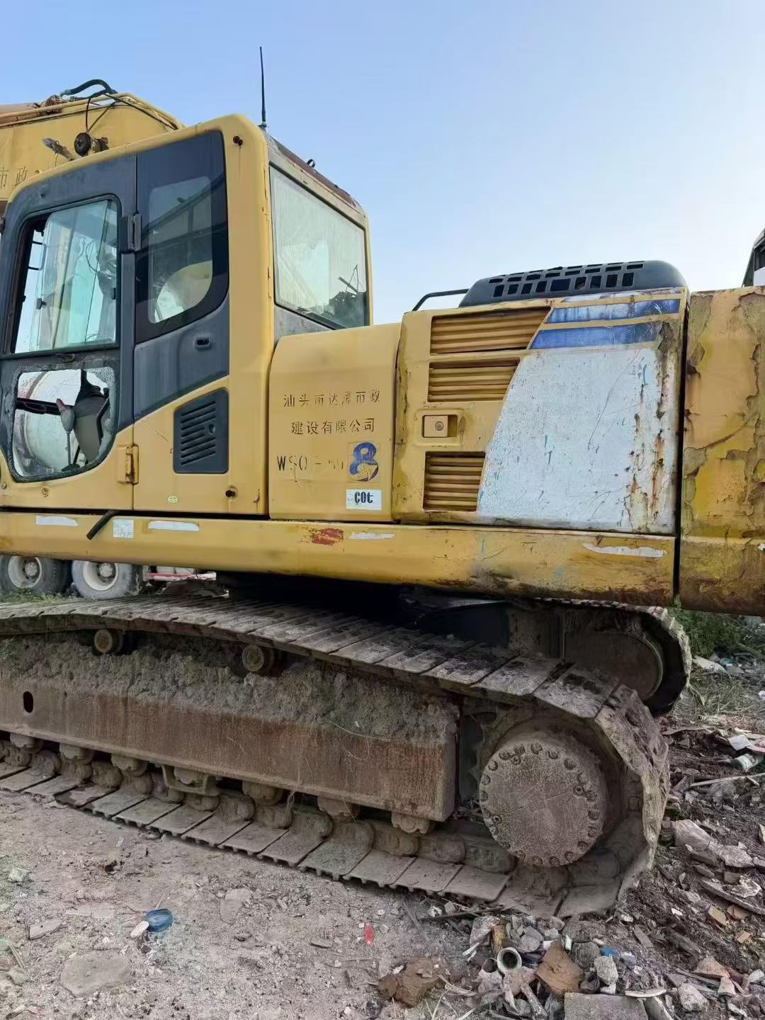 Buy Komatsu PC220-8 Used Excavator / 6