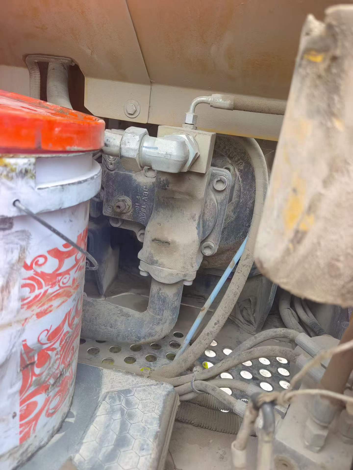 Buy XCMG XE75C Used Excavator / 4
