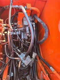 Buy Doosan DH80G Used Excavator / 4 Buy Doosan DH80G Used Excavator / 4